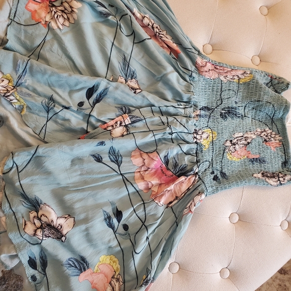 Spring dresses - Picture 6 of 14